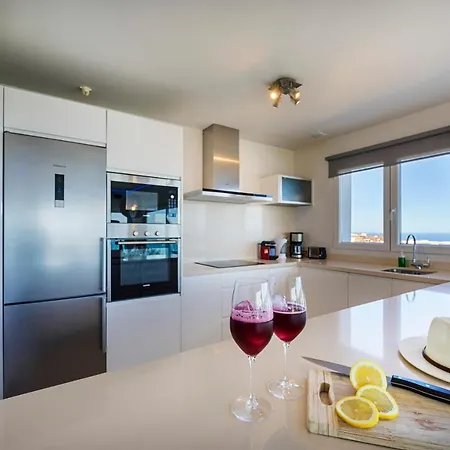 Higueronrentals Bahia Apartment Malaga